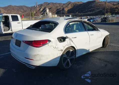 2024 Mercedes-Benz C 300 from USA, damaged, VIN W1KAF4GBXRR197968